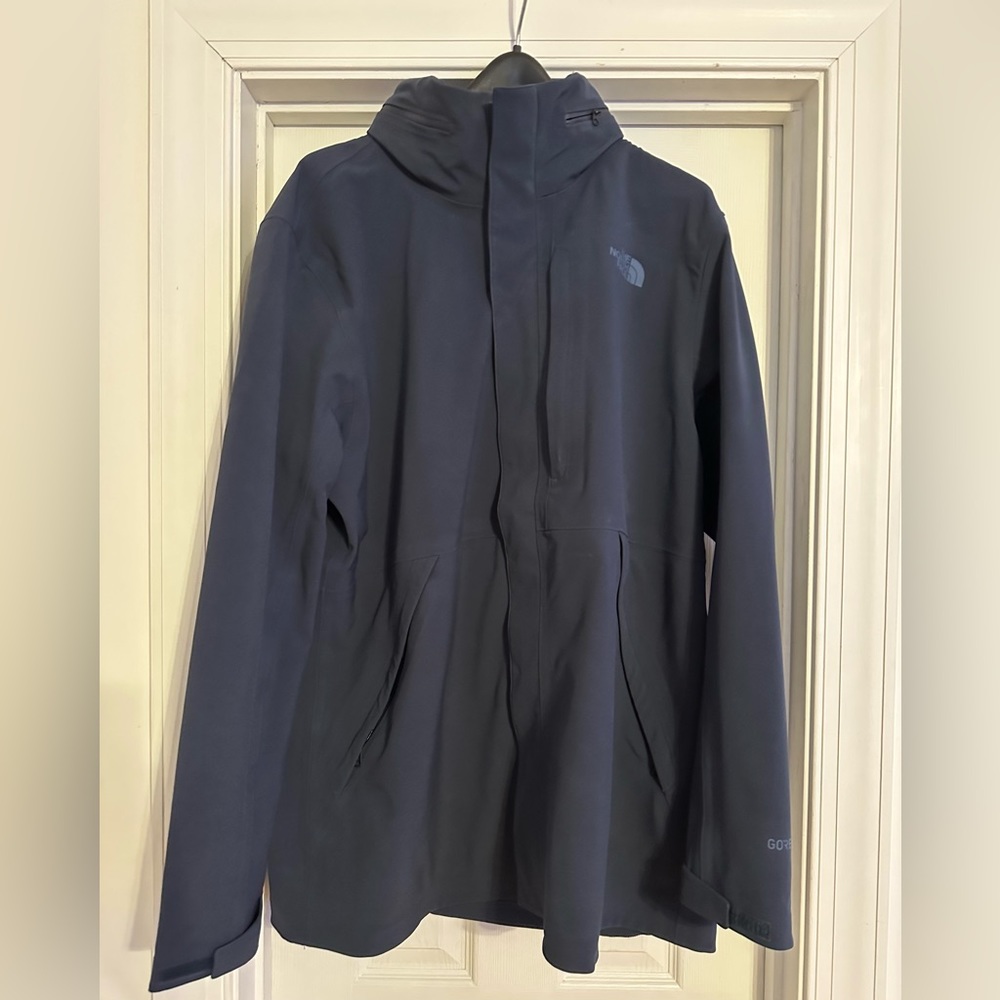 The North Face Men’s Apex Flex Jacket in Navy
